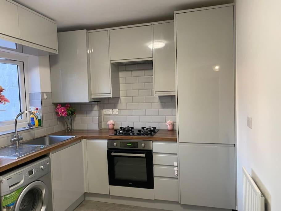 Brighton New Apartment Free Parking Sleeps 6 Exteriér fotografie